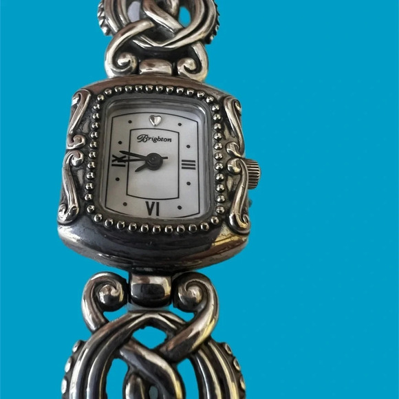 Brighton Rosarita watch.  New battery silver plated.  Beautiful square face. - Picture 4 of 7